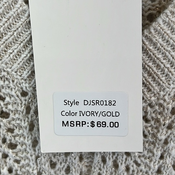 DKNY Jeans Women’s Sweater Vest XL Cream / Gold Open Knit Pattern NWT - Picture 5 of 12